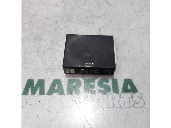 Gebruikte Computer Diversen Renault Master III (FV) 2.3 dCi 125 16V FWD Prijs € 108,90 Inclusief btw aangeboden door Maresia Parts