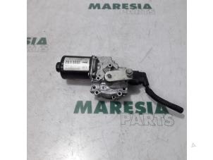 Gebruikte Ruitenwissermotor voor Fiat 500L (199) 0.9 TwinAir Turbo 105 Prijs € 105,00 Margeregeling aangeboden door Maresia Parts