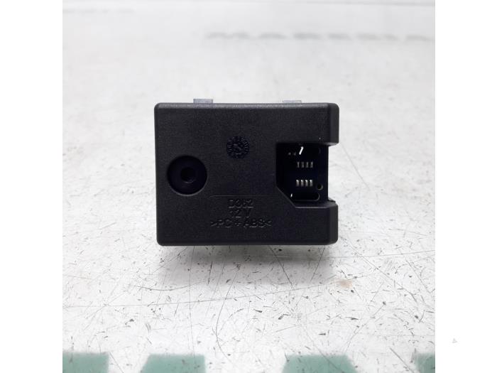 Computer Diversen van een Fiat 500L (199) 0.9 TwinAir Turbo 105 2013