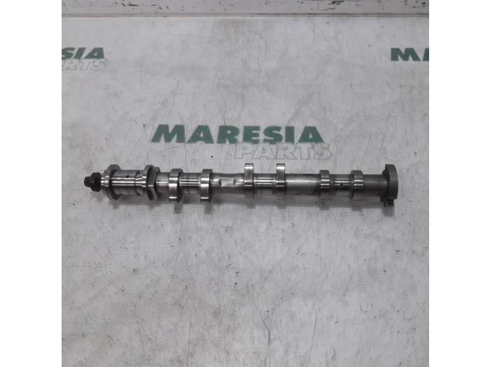 Gebruikte Nokkenas Peugeot 208 I (CA/CC/CK/CL) 1.0 Vti 12V PureTech Prijs € 75,00 Margeregeling aangeboden door Maresia Parts