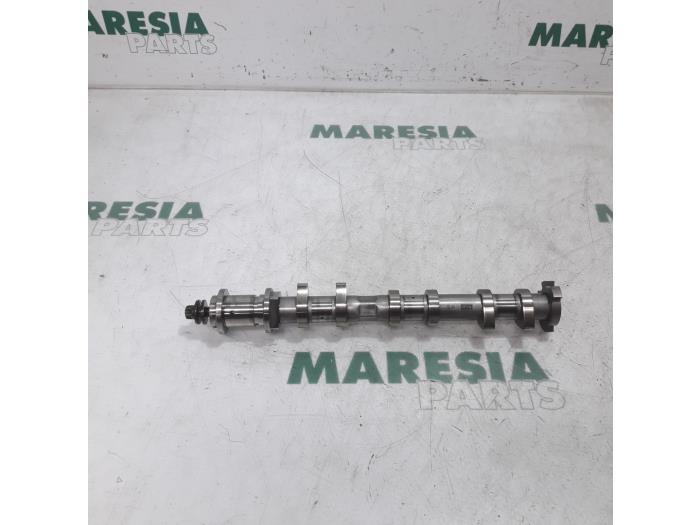 Gebruikte Nokkenas Peugeot 208 I (CA/CC/CK/CL) 1.0 Vti 12V PureTech Prijs € 75,00 Margeregeling aangeboden door Maresia Parts