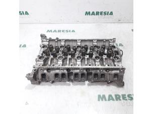 Gebruikte Cilinderkop Fiat Ducato (250) 2.2 D 100 Multijet Euro 4 Prijs € 367,50 Margeregeling aangeboden door Maresia Parts