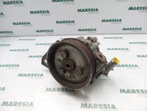 Gebruikte Stuurpomp Alfa Romeo 166 3.2 V6 24V Prijs € 50,00 Margeregeling aangeboden door Maresia Parts