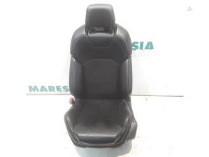 Gebruikte Voorstoel links Citroen C5 III Tourer (RW) 2.0 HDiF 16V Prijs € 315,00 Margeregeling aangeboden door Maresia Parts