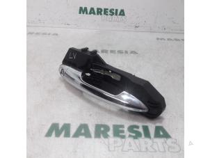 Gebruikte Portiergreep 2Deurs links Alfa Romeo MiTo (955) 1.4 TB 16V Prijs € 30,00 Margeregeling aangeboden door Maresia Parts