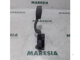 Gebruikte Sensor Gaspedaalpositie Alfa Romeo MiTo (955) 1.4 TB 16V Prijs € 15,00 Margeregeling aangeboden door Maresia Parts