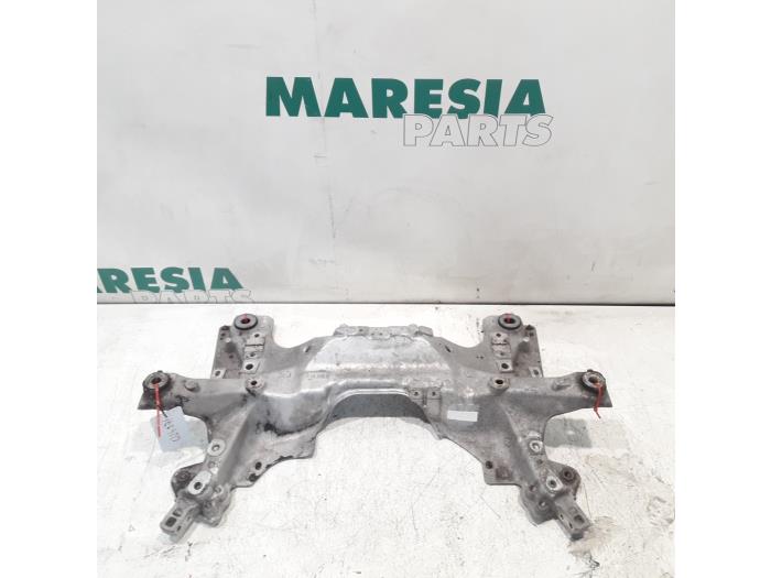 Gebruikte Subframe Citroen C6 (TD) 2.7 HDiF V6 24V Prijs € 157,50 Margeregeling aangeboden door Maresia Parts