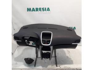 Gebruikte Airbag set Peugeot 207 SW (WE/WU) 1.4 16V Vti Prijs € 472,50 Margeregeling aangeboden door Maresia Parts