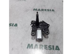 Gebruikte Ruitenwissermotor achter Peugeot 207 SW (WE/WU) 1.4 16V Vti Prijs € 45,00 Margeregeling aangeboden door Maresia Parts