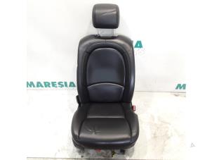 Gebruikte Voorstoel rechts Citroen C6 (TD) 2.7 HDiF V6 24V Prijs € 210,00 Margeregeling aangeboden door Maresia Parts