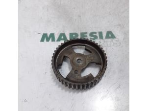 Gebruikte Nokkenas Tandwiel Peugeot Expert Prijs € 20,00 Margeregeling aangeboden door Maresia Parts