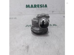 Gebruikte Gasklephuis Citroen C4 Grand Picasso (3A) 1.6 HDiF 115 Prijs € 20,00 Margeregeling aangeboden door Maresia Parts