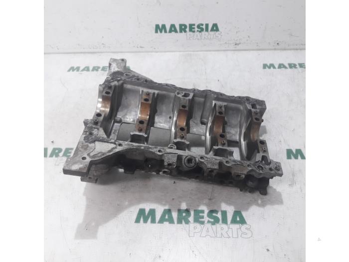 Gebruikte Carterpan Citroen C4 Aircross (BU) 1.6 HDi 16V 115 AWC Prijs € 75,00 Margeregeling aangeboden door Maresia Parts