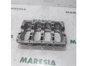 Gebruikte Carterpan Alfa Romeo MiTo (955) 1.4 Multi Air 16V Prijs € 75,00 Margeregeling aangeboden door Maresia Parts