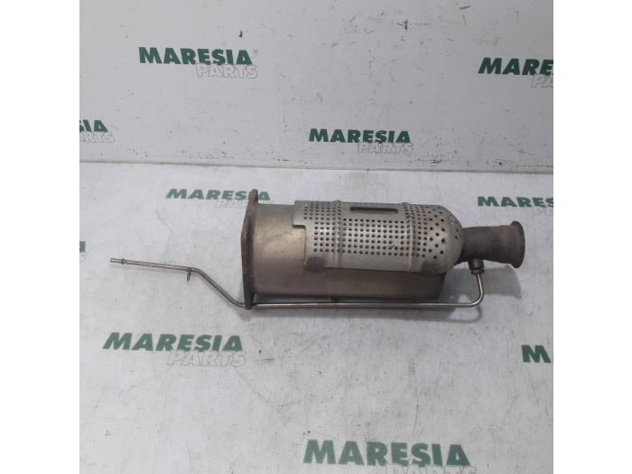 Gebruikte Roetfilter Citroen C4 Grand Picasso (UA) 2.0 HDiF 16V 135 Prijs € 210,00 Margeregeling aangeboden door Maresia Parts