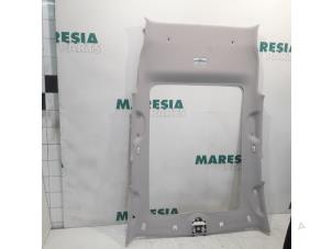 Gebruikte Hemelbekleding Peugeot 3008 I (0U/HU) 1.6 VTI 16V Prijs € 50,00 Margeregeling aangeboden door Maresia Parts