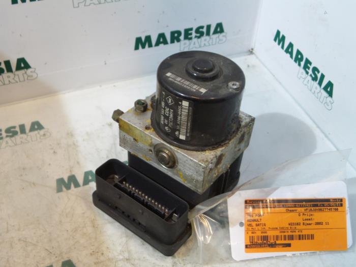 Gebruikte ABS Pomp Renault Vel Satis (BJ) 3.5 V6 24V Autom. Prijs € 157,50 Margeregeling aangeboden door Maresia Parts
