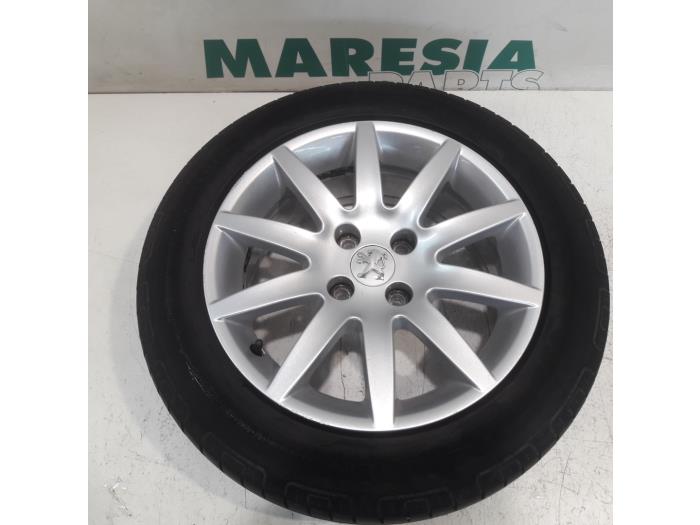 Sportvelgen Set van een Peugeot 308 SW (4E/H) 1.6 VTI 16V 2009