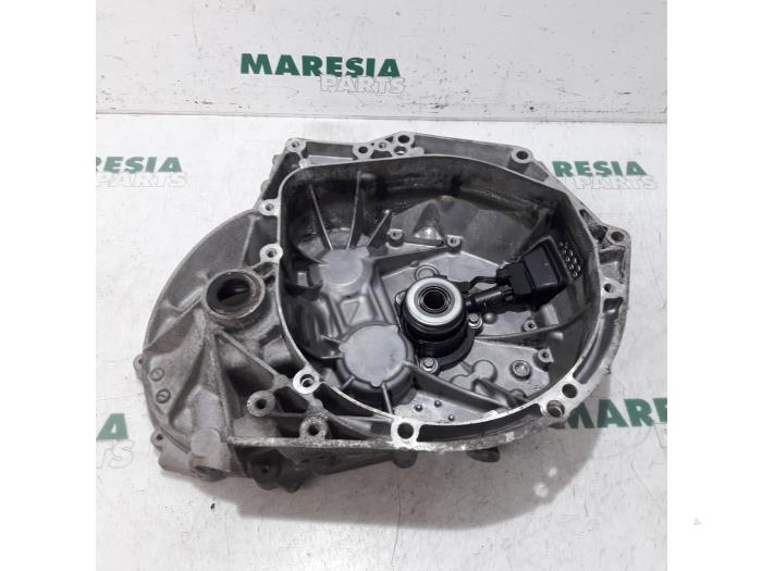Gebruikte Versnellingsbakhuis Peugeot 508 SW (8E/8U) 1.6 e-HDi 16V Prijs € 105,00 Margeregeling aangeboden door Maresia Parts