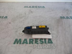 Gebruikte Computer Diversen Peugeot 607 (9D/U) 2.0 16V Prijs € 85,00 Margeregeling aangeboden door Maresia Parts