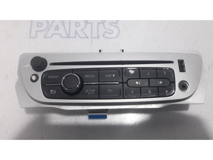 RENAULT Scenic 3 generation (2009-2015) Music Player Without GPS 281157081R 19458168