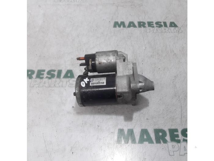 Gebruikte Startmotor Renault Scénic II (JM) 1.6 16V Prijs € 50,00 Margeregeling aangeboden door Maresia Parts