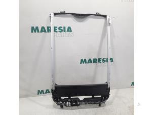 Gebruikte Hemelbekleding Peugeot 308 (4A/C) 1.6 16V THP Autom. Prijs € 105,00 Margeregeling aangeboden door Maresia Parts