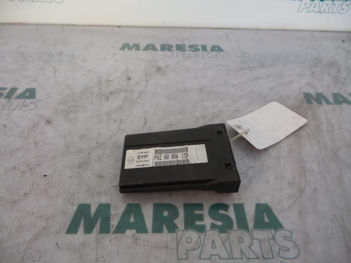 Gebruikte Computer Diversen Renault Vel Satis (BJ) 3.0 dCi V6 24V Prijs € 42,50 Margeregeling aangeboden door Maresia Parts