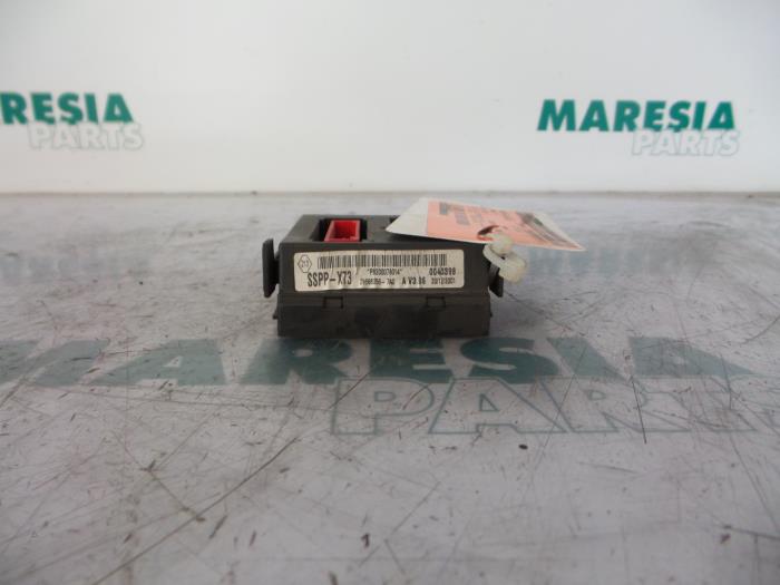 Gebruikte Computer Diversen Renault Vel Satis (BJ) 2.2 dCi 150 16V Prijs € 105,00 Margeregeling aangeboden door Maresia Parts