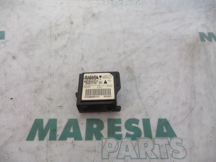 Gebruikte Computer Diversen Renault Vel Satis (BJ) 2.2 dCi 150 16V Prijs € 60,00 Margeregeling aangeboden door Maresia Parts