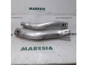 Gebruikte Subframe Citroen C6 (TD) 2.7 HDiF V6 24V Prijs € 30,00 Margeregeling aangeboden door Maresia Parts