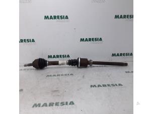 Gebruikte Cardanas rechts-voor (VWA) Citroen C6 (TD) 2.7 HDiF V6 24V Prijs € 105,00 Margeregeling aangeboden door Maresia Parts