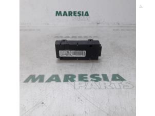 Gebruikte Bandenspanning module Peugeot 308 (4A/C) 1.6 16V THP Autom. Prijs € 50,00 Margeregeling aangeboden door Maresia Parts