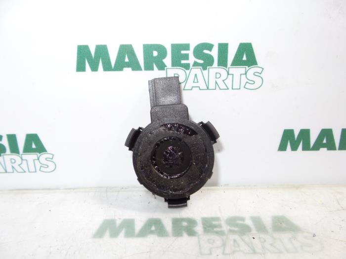 Gebruikte Regensensor Peugeot 607 (9D/U) 2.2 HDi 16V FAP Prijs € 40,00 Margeregeling aangeboden door Maresia Parts