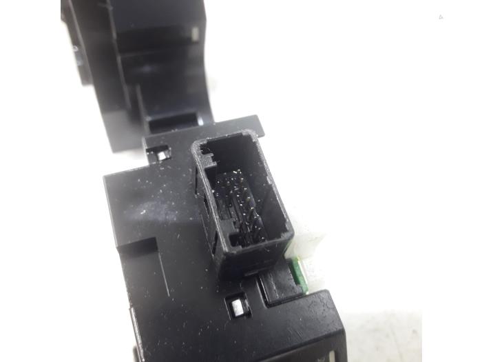 Combischakelaar Stuurkolom van een Renault Koleos I 2.0 dCi 16V 2008