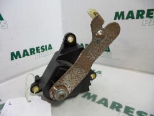 Gebruikte Gaspedaalpositie Sensor Renault Megane II CC (EM) 1.9 dCi 115 Prijs € 29,99 Margeregeling aangeboden door Maresia Parts
