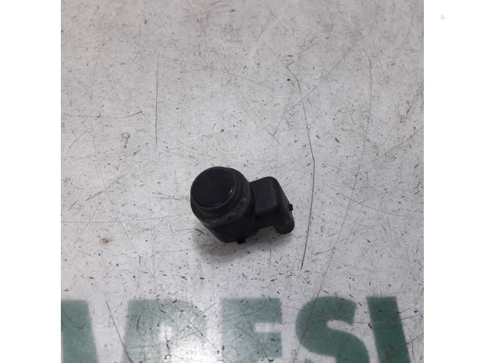 PDC Sensor van een Renault Koleos I 2.0 dCi 16V 2008