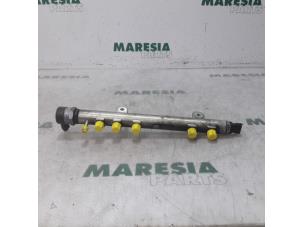 Gebruikte Common rail (Injectie) Fiat 500 (312) 1.3 MJTD 16V Prijs € 50,00 Margeregeling aangeboden door Maresia Parts