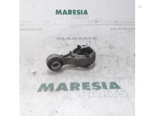 Gebruikte Motorsteun Renault Koleos I 2.0 dCi 16V Prijs € 20,00 Margeregeling aangeboden door Maresia Parts