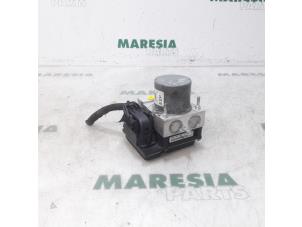 Gebruikte ABS Pomp Fiat Punto Evo (199) 1.3 JTD Multijet 85 16V Euro 5 Prijs € 75,00 Margeregeling aangeboden door Maresia Parts