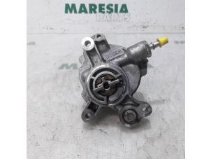 Gebruikte Vacuumpomp (Diesel) Citroen C4 Grand Picasso (UA) 2.0 HDiF 16V 135 Prijs € 50,00 Margeregeling aangeboden door Maresia Parts