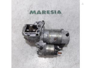 Gebruikte Startmotor Peugeot 407 (6C/J) 2.7 HDi V6 24V Prijs € 40,00 Margeregeling aangeboden door Maresia Parts