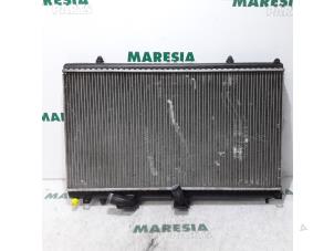 Gebruikte Radiateur Peugeot 407 (6C/J) 2.7 HDi V6 24V Prijs € 50,00 Margeregeling aangeboden door Maresia Parts