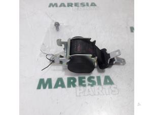 Gebruikte Veiligheidsgordel midden-achter Citroen C3 Picasso (SH) 1.6 16V VTI 120 Prijs € 50,00 Margeregeling aangeboden door Maresia Parts