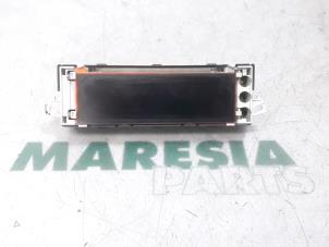 Gebruikte Display Interieur Peugeot Expert (G9) 2.0 HDi 120 Prijs € 35,00 Margeregeling aangeboden door Maresia Parts