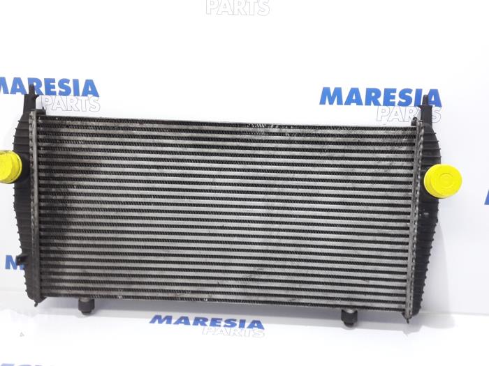 Gebruikte Intercooler Citroen C6 (TD) 2.7 HDiF V6 24V Prijs € 50,00 Margeregeling aangeboden door Maresia Parts