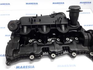 Gebruikte Spruitstuk Inlaat Citroen C6 (TD) 2.7 HDiF V6 24V Prijs € 105,00 Margeregeling aangeboden door Maresia Parts