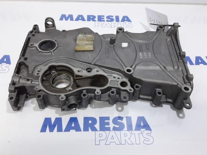 Gebruikte Distributiedeksel Fiat 500 (312) 0.9 TwinAir 80 Prijs € 49,95 Margeregeling aangeboden door Maresia Parts