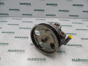 Gebruikte Pomp Servo Peugeot 607 (9D/U) 2.2 HDi 16V FAP Prijs € 75,00 Margeregeling aangeboden door Maresia Parts