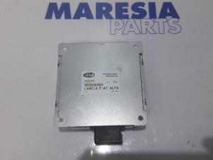 Gebruikte Radio module Fiat 500 (312) 0.9 TwinAir 80 Prijs € 50,00 Margeregeling aangeboden door Maresia Parts